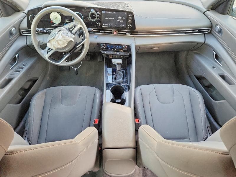 2021 HYUNDAI ELANTRA SEL 8