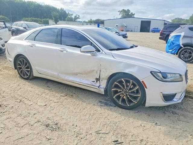2019 LINCOLN MKZ RESERVE I 4