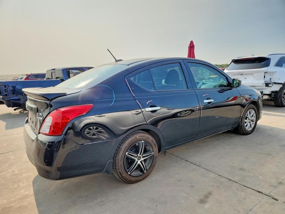 2017 NISSAN VERSA 1.6 S 3