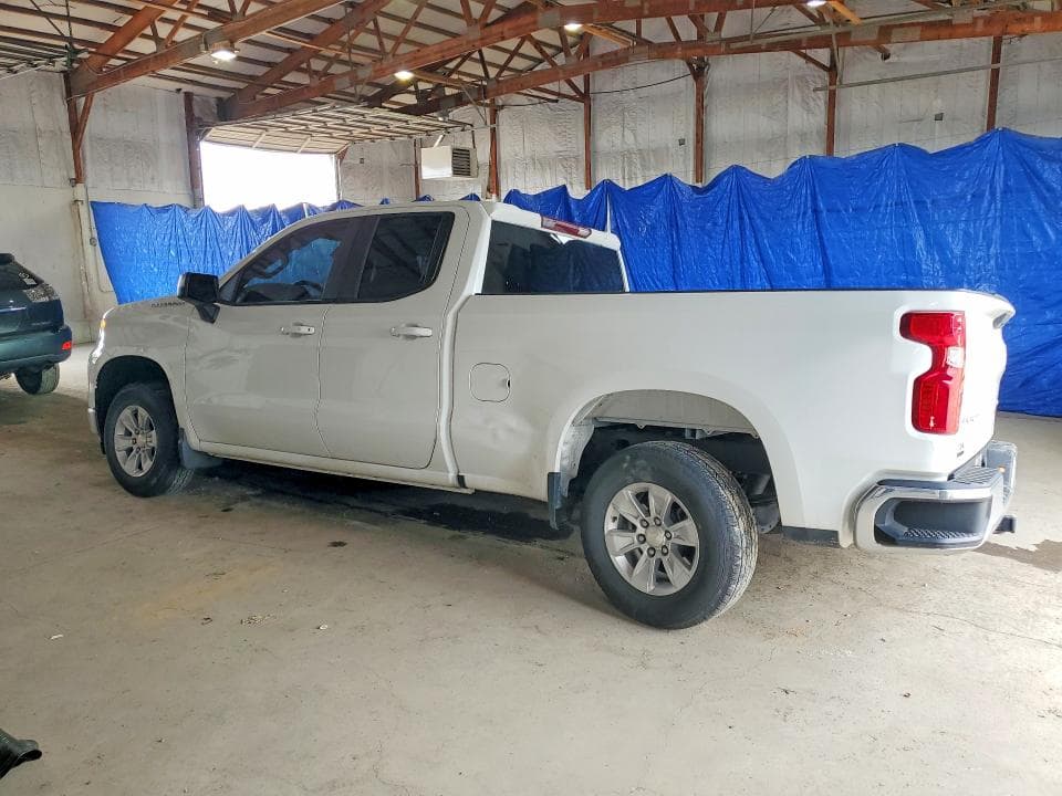 2023 CHEVROLET SILVERADO C1500 LT 2