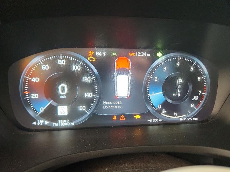2020 VOLVO V60 CROSS COUNTRY T5 MOMENTUM 9