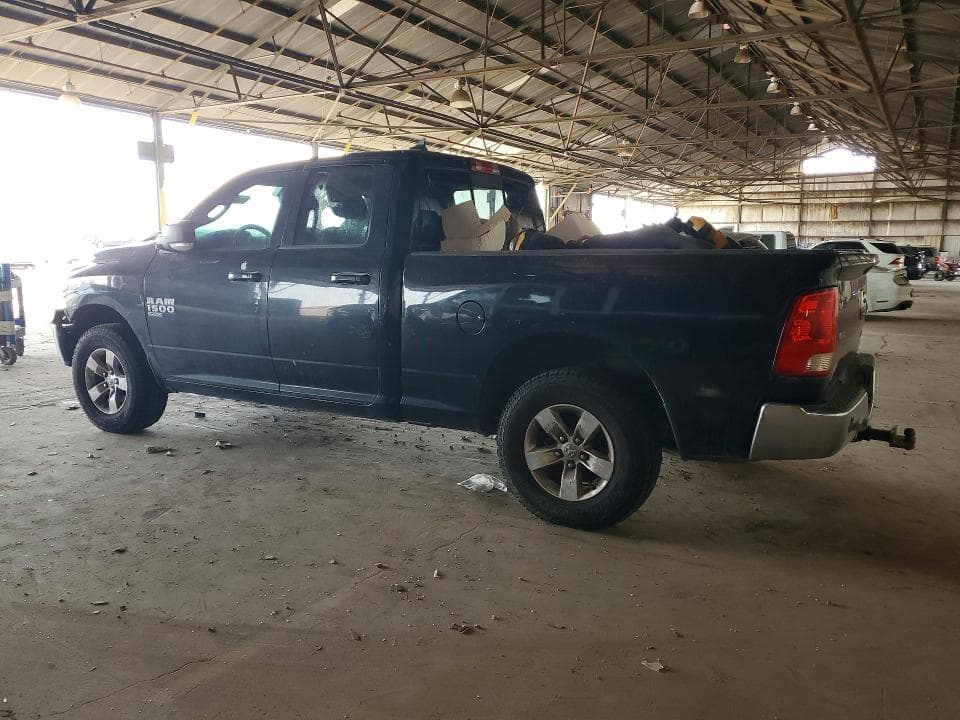 2019 RAM 1500 CLASSIC SLT 2