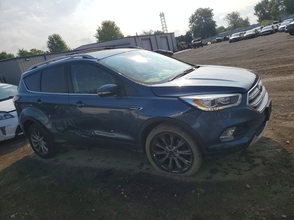 2018 FORD ESCAPE TITANIUM 4