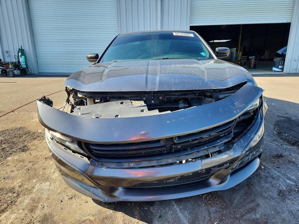 2019 DODGE CHARGER SXT 5