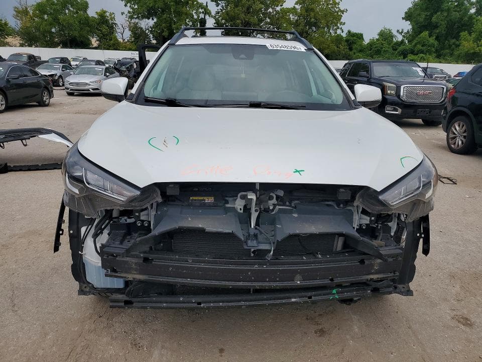2022 TOYOTA COROLLA CROSS LE 5