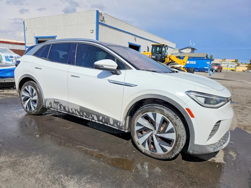 2021 VOLKSWAGEN ID.4 PRO S 4