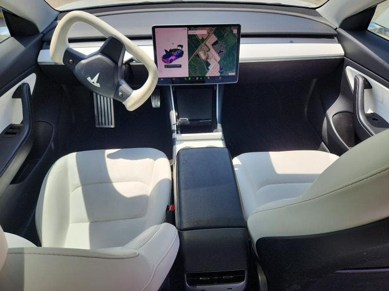 2019 TESLA MODEL 3 8