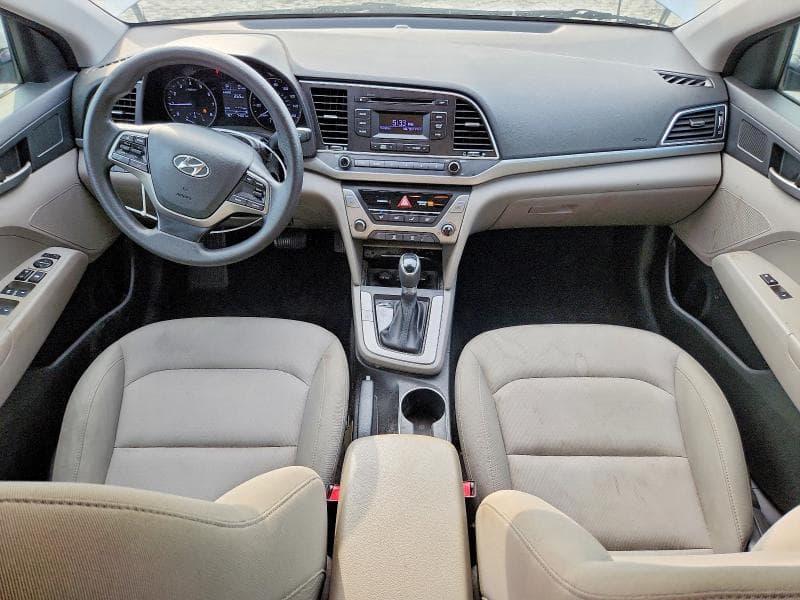 2018 HYUNDAI ELANTRA SE 8