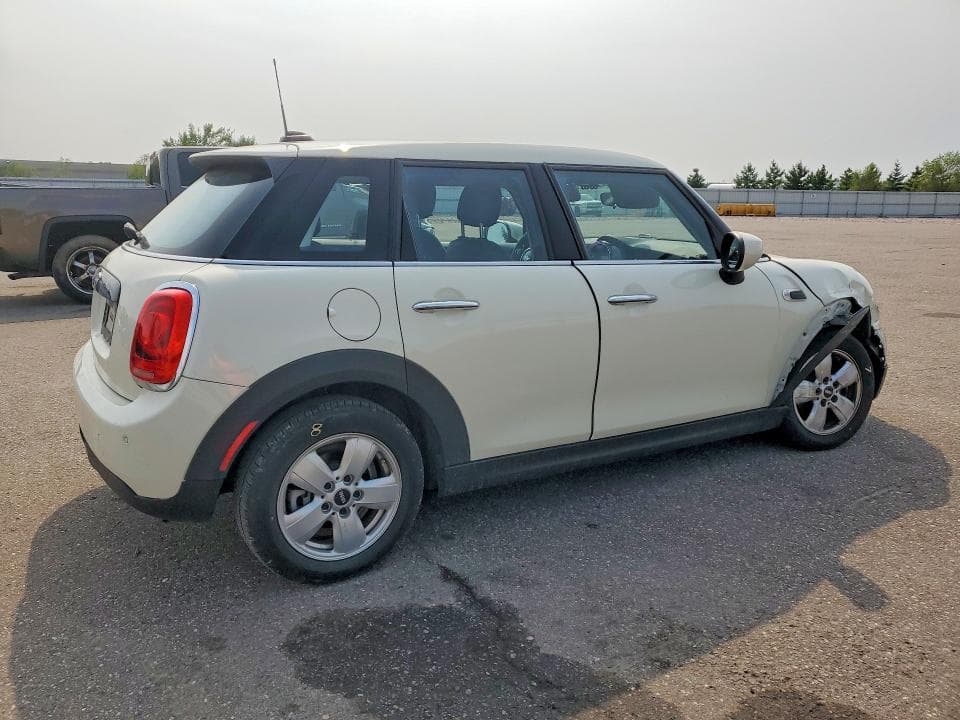 2021 MINI COOPER 3