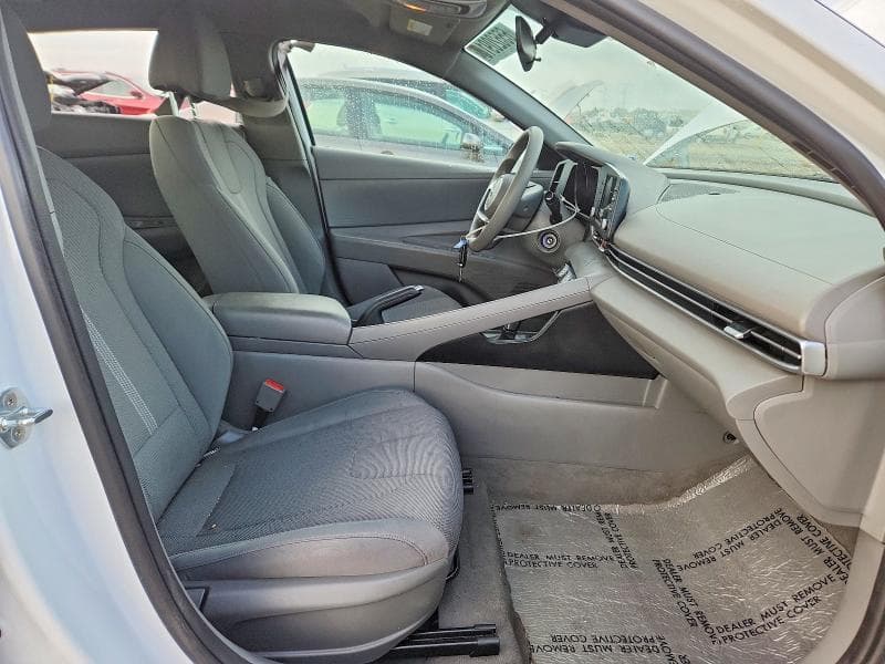 2021 HYUNDAI ELANTRA SE 7