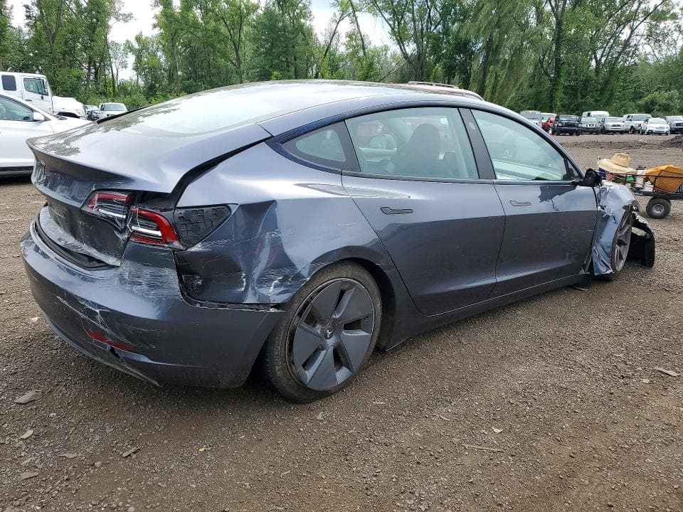 2023 TESLA MODEL 3 3