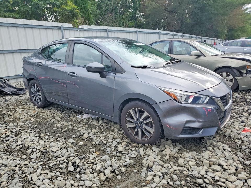 2021 NISSAN VERSA SV 4
