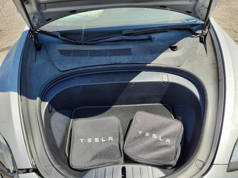 2018 TESLA MODEL 3 11