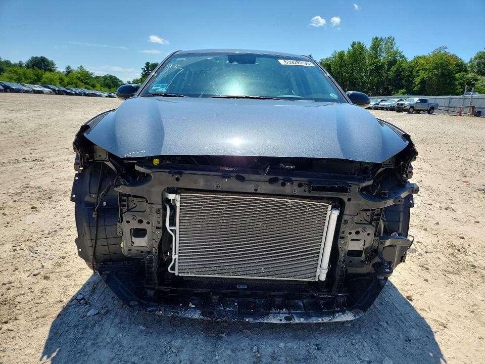2021 HYUNDAI KONA SE 5