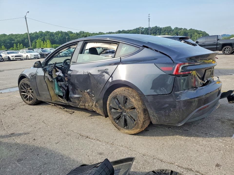 2024 TESLA MODEL 3 2