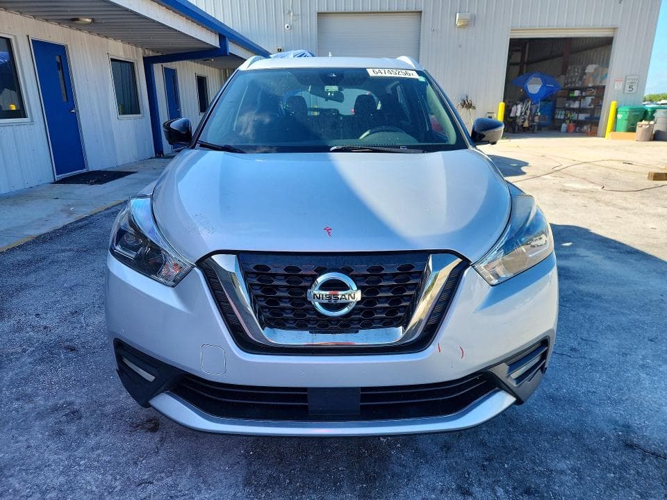 2020 NISSAN KICKS SR 5
