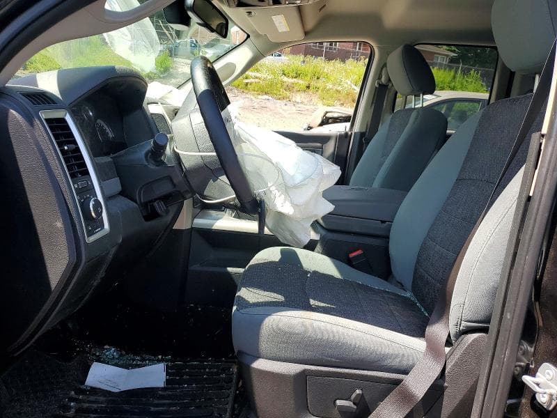 2018 RAM 1500 SLT 7