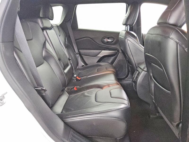 2020 JEEP CHEROKEE LIMITED 10