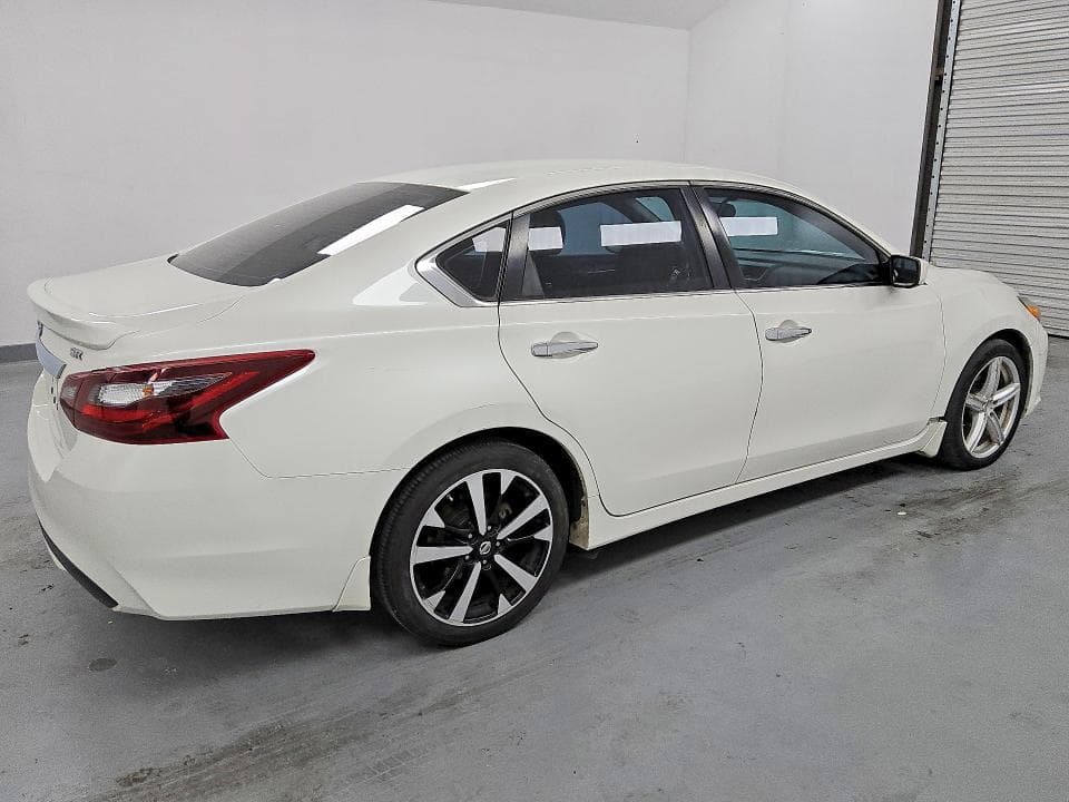2018 NISSAN ALTIMA 2.5 SR 3