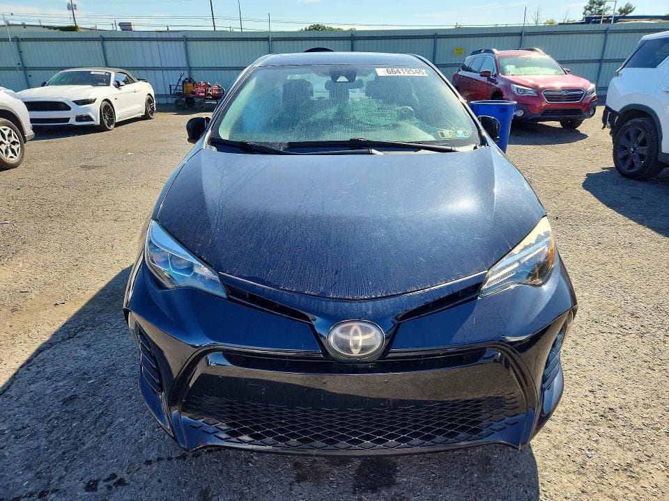 2019 TOYOTA COROLLA XSE 5