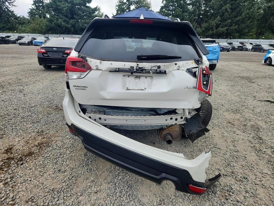 2020 SUBARU FORESTER LIMITED 6