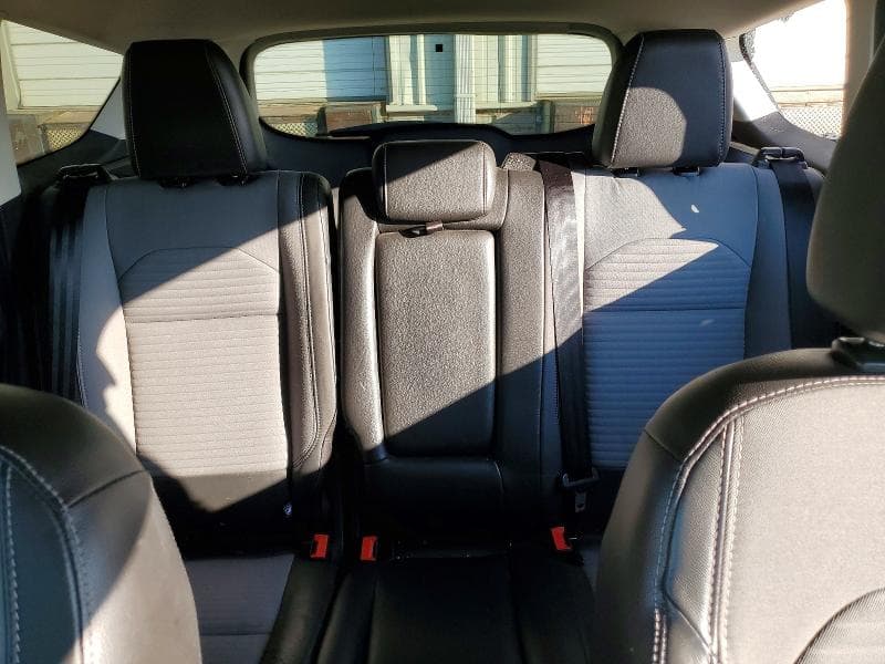 2017 FORD ESCAPE TITANIUM 10