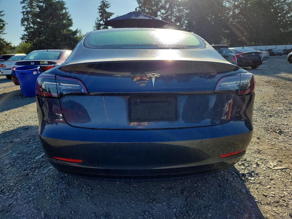 2020 TESLA MODEL 3 6