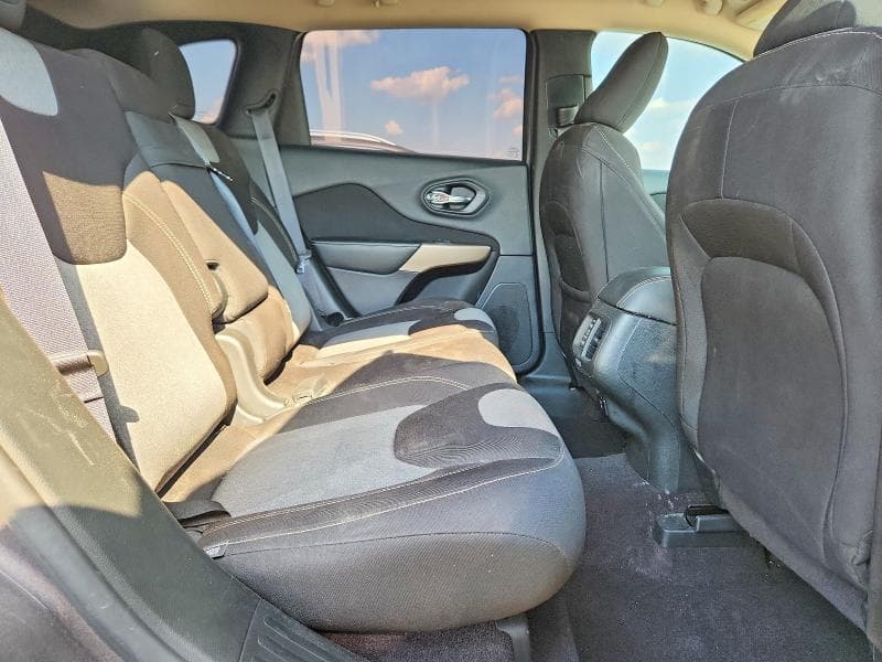 2018 JEEP CHEROKEE LATITUDE 11