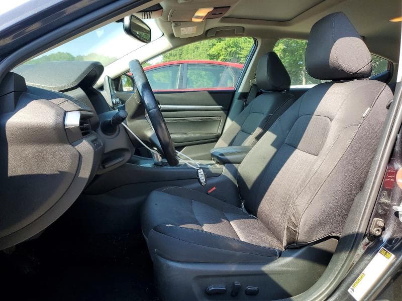 2019 NISSAN ALTIMA SV 7