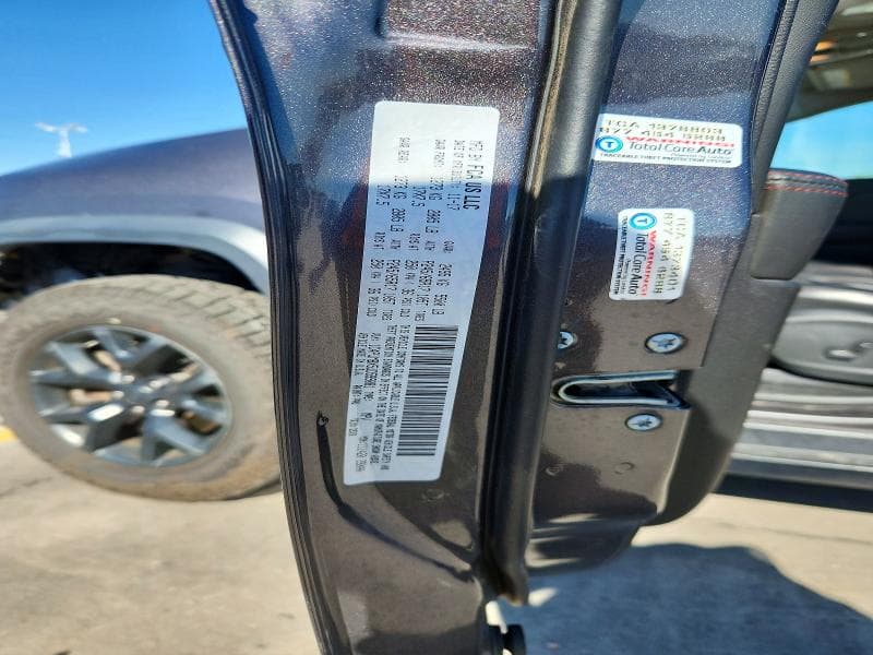 2018 JEEP CHEROKEE TRAILHAWK 13
