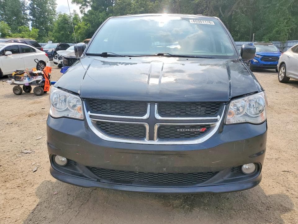 2017 DODGE GRAND CARAVAN SE 5