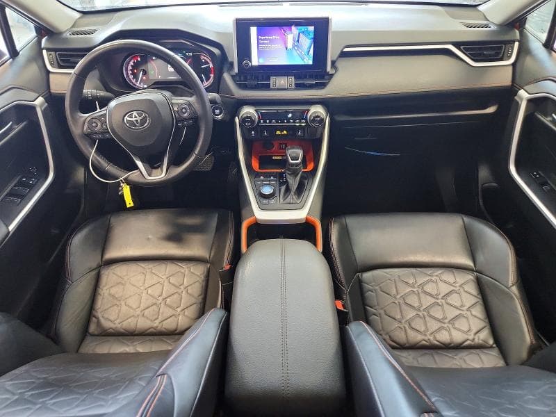 2024 TOYOTA RAV4 ADVENTURE 8