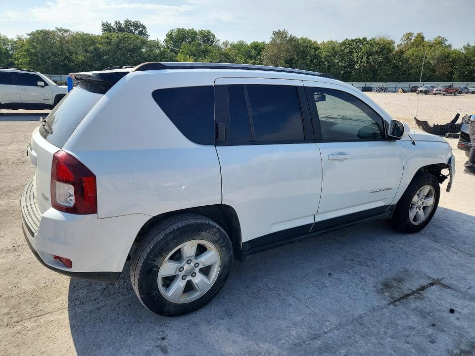 2017 JEEP COMPASS LATITUDE 3