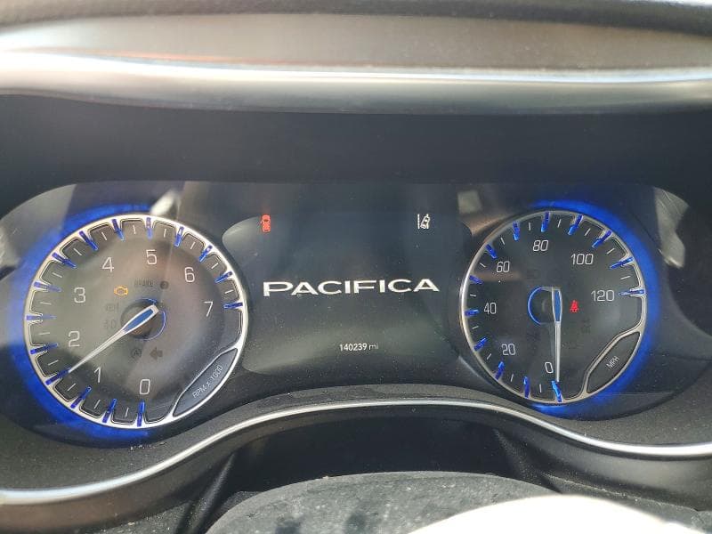 2018 CHRYSLER PACIFICA LIMITED 9