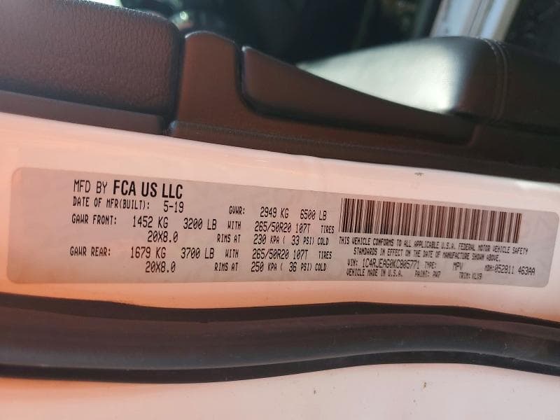 2019 JEEP GRAND CHEROKEE LAREDO 12