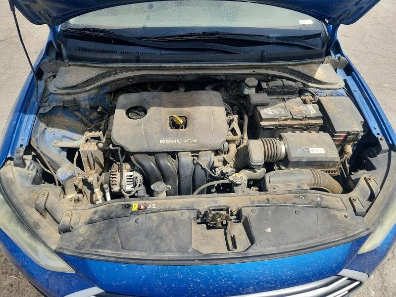 2017 HYUNDAI ELANTRA SE 11