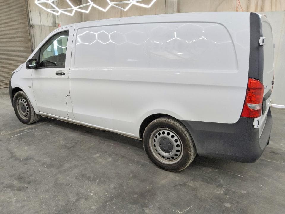 2022 MERCEDES-BENZ METRIS 2