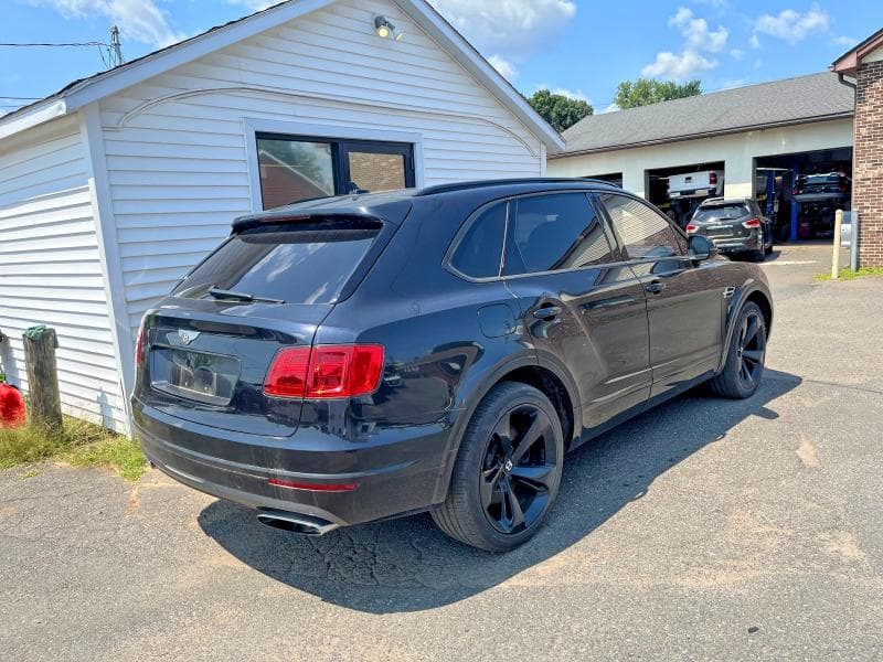 2017 BENTLEY BENTAYGA 3