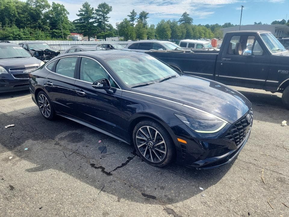 2023 HYUNDAI SONATA LIMITED LIMITED 4