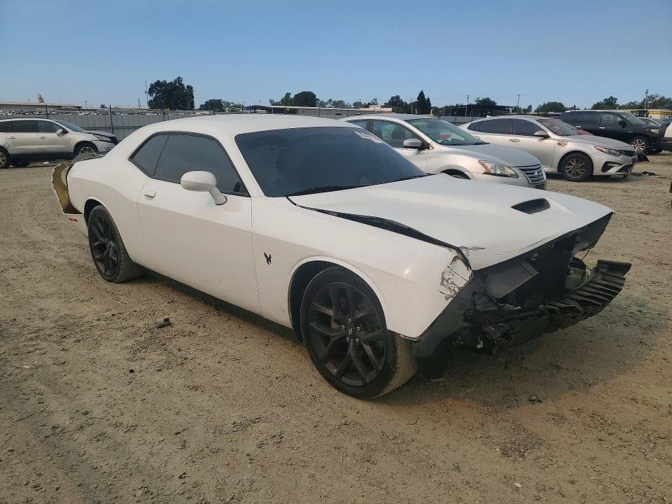 2021 DODGE CHALLENGER GT 4