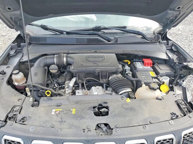 2024 JEEP COMPASS LATITUDE 11