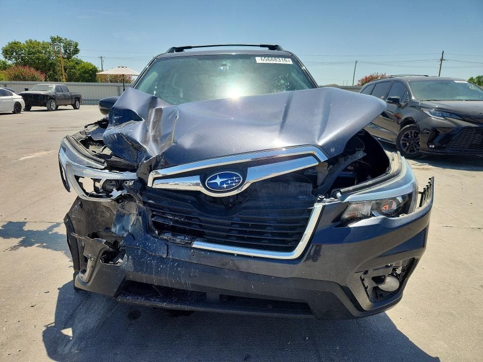 2019 SUBARU FORESTER LIMITED 5