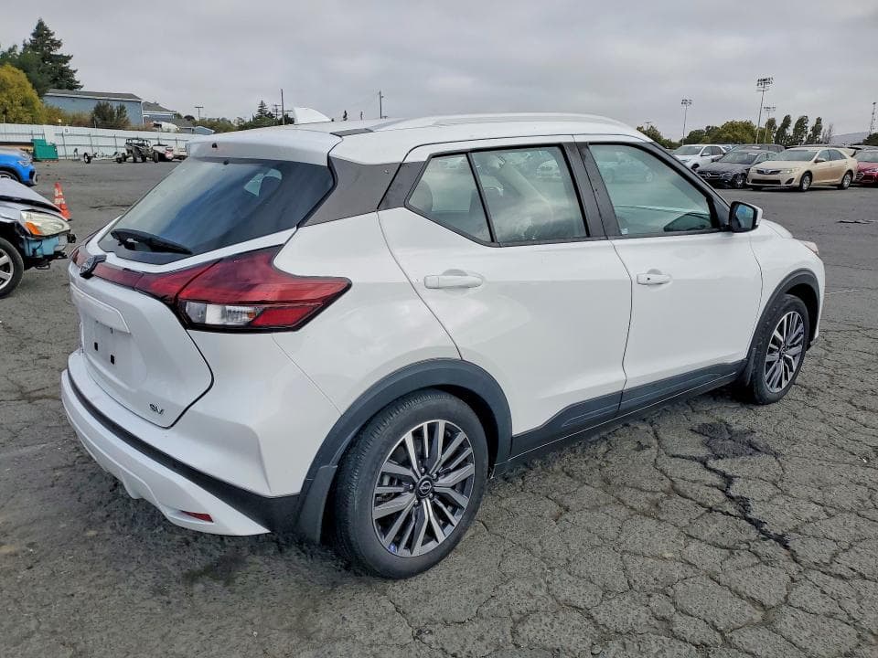2023 NISSAN KICKS SV 3