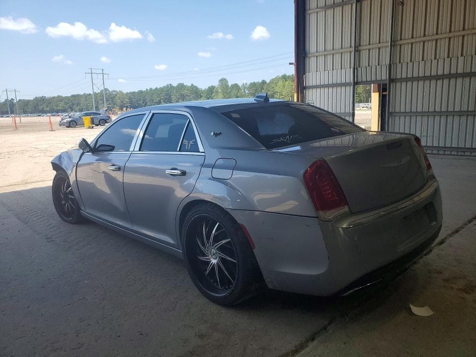 2017 CHRYSLER 300C 2