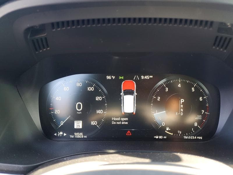 2018 VOLVO XC60 T6 9