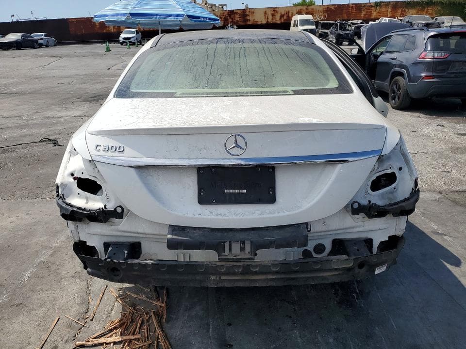2017 MERCEDES-BENZ C 300 6
