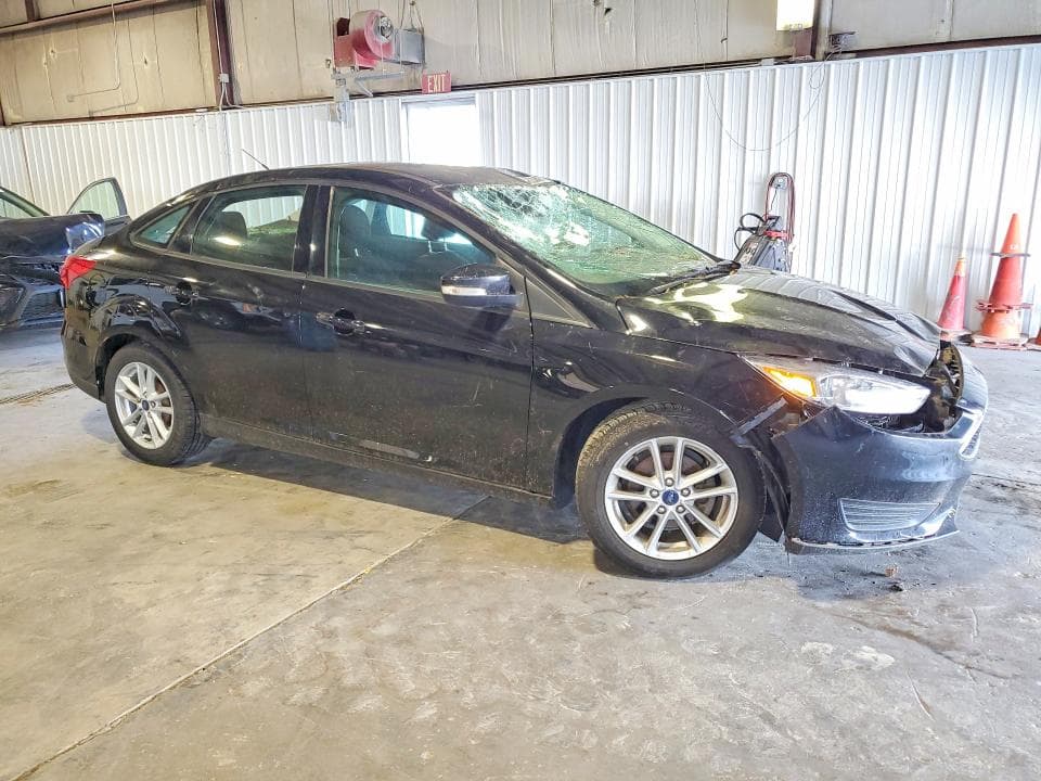 2017 FORD FOCUS SE 4