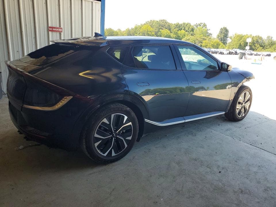 2023 KIA EV6 WIND 3