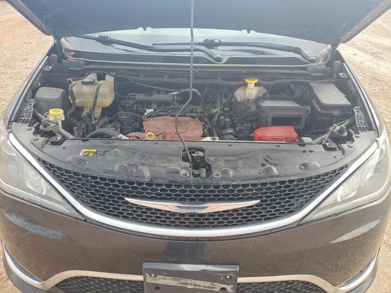 2017 CHRYSLER PACIFICA TOURING L 12