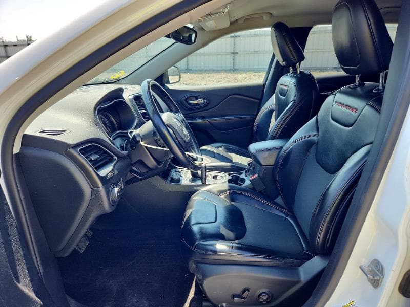 2019 JEEP CHEROKEE TRAILHAWK 7